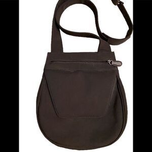 - Travelsmith Nylon Crossbody Bag -9x9 black nylon